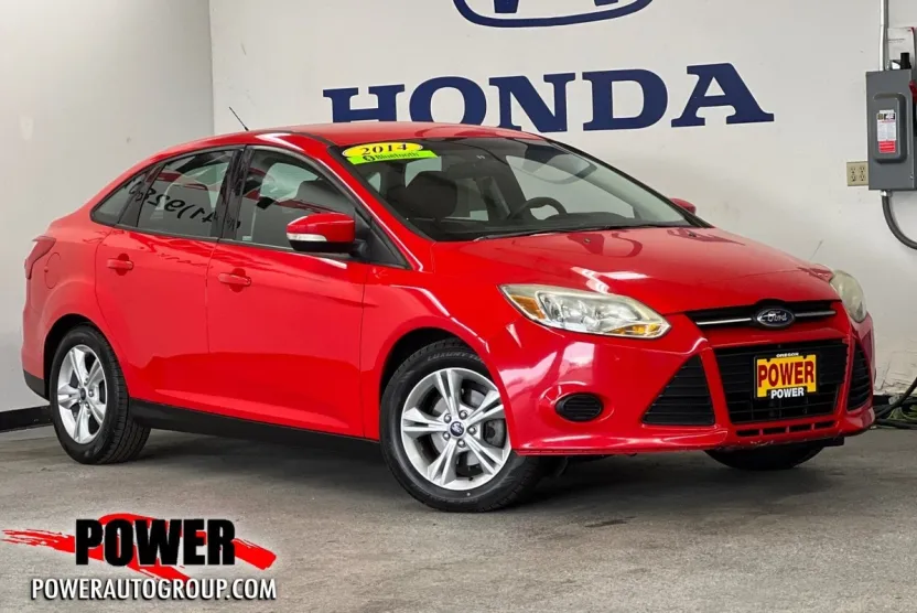 2014 Ford Focus SE photo 1