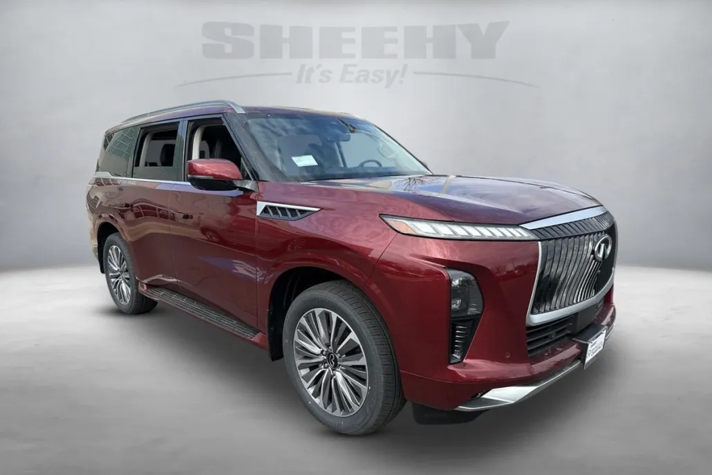 2025 Infiniti QX80 Luxe photo 1