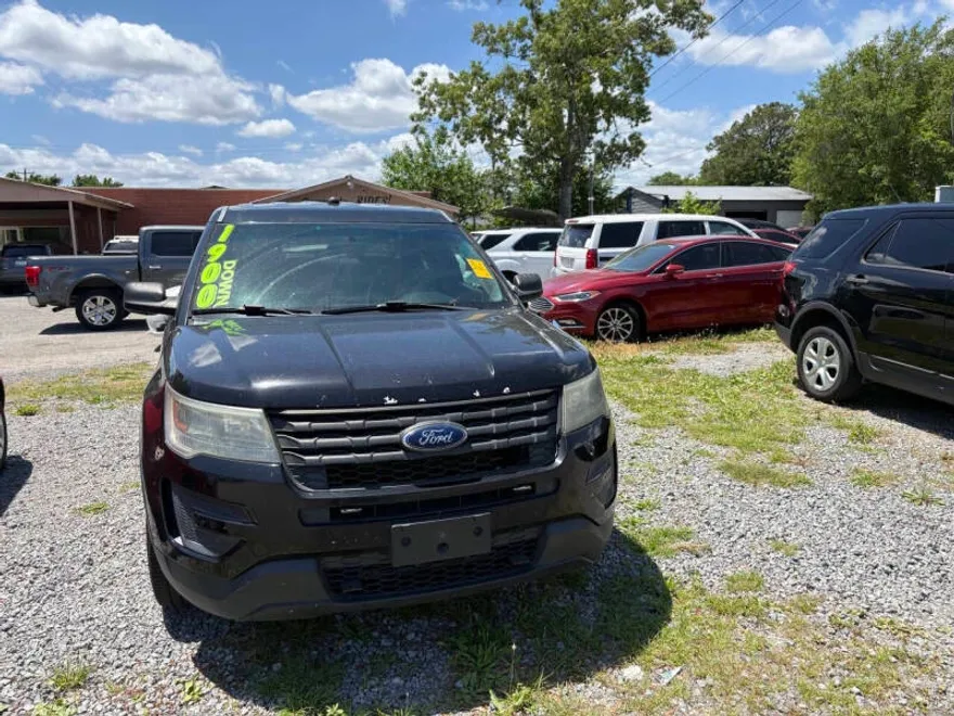 2017 Ford Explorer photo 1