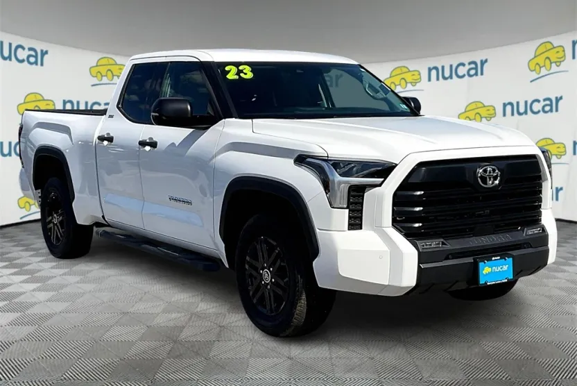 2023 Toyota Tundra SR5 photo 1