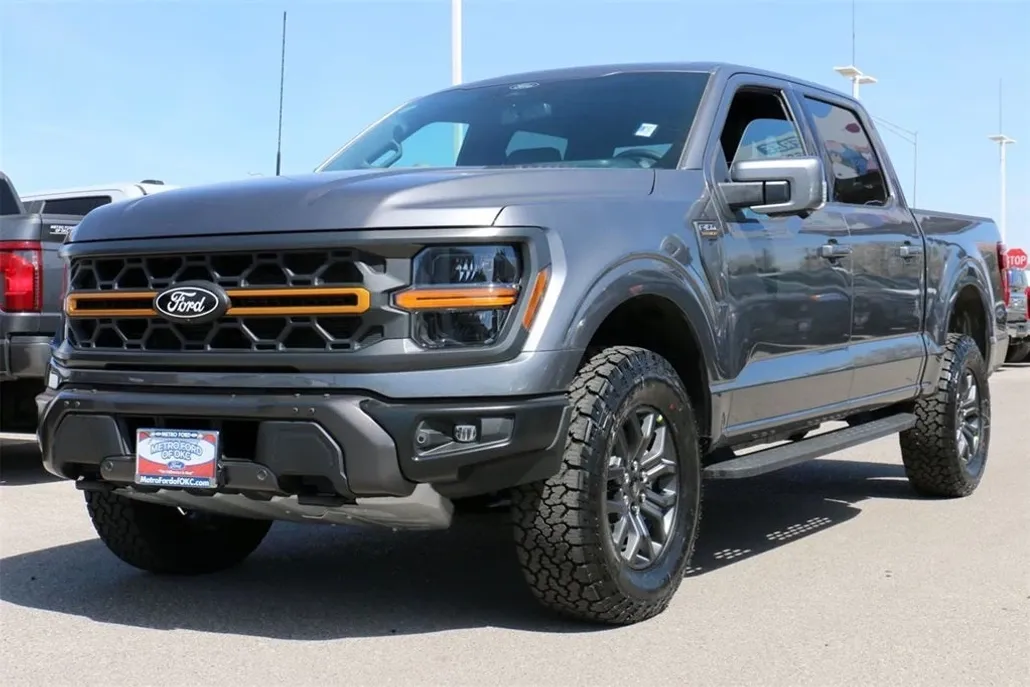 2025 Ford F-150 Tremor photo 1