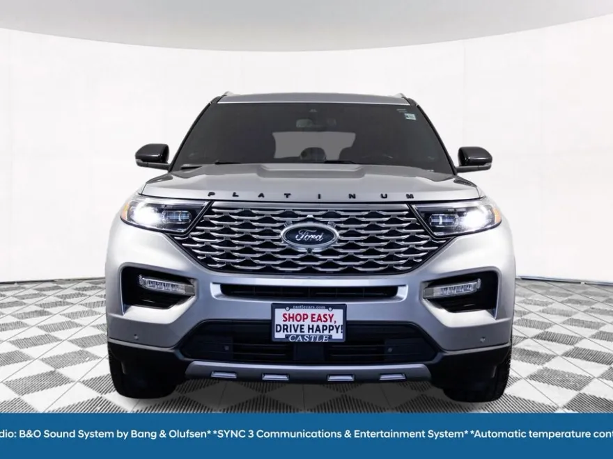 2022 Ford Explorer Platinum photo 1