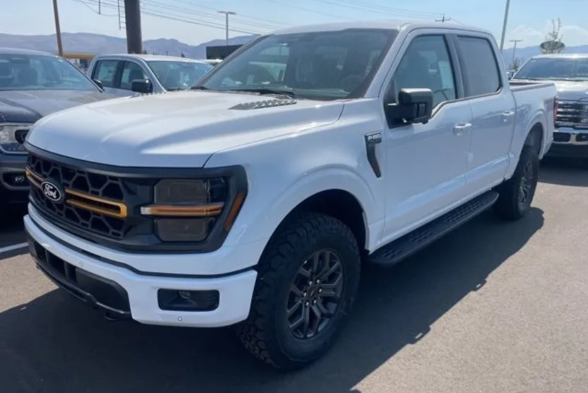 2025 Ford F-150 Tremor photo 1