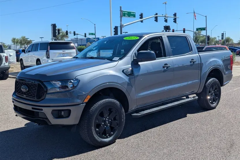 2023 Ford Ranger XLT photo 1