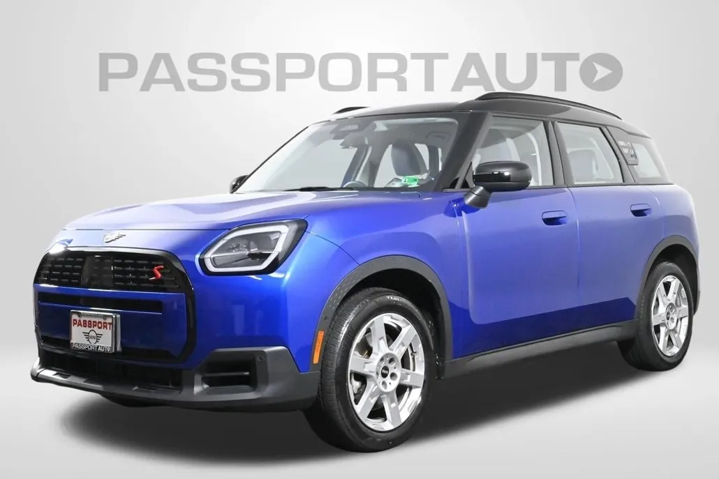 2025 Mini Countryman ALL4 S photo 1
