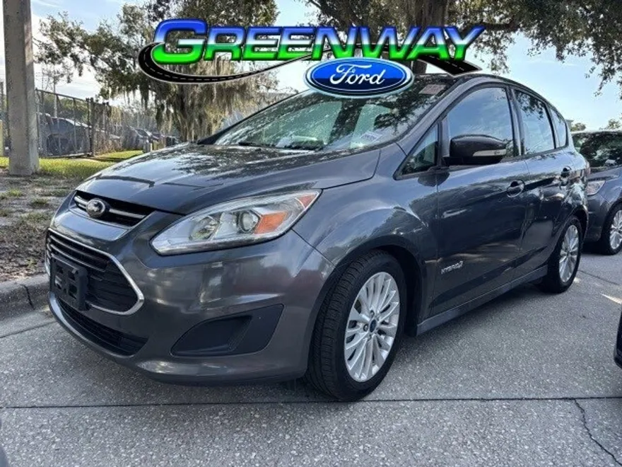 2017 Ford C-Max Hybrid SE photo 1