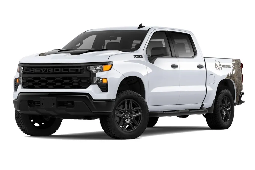 2025 Chevrolet Silverado 1500 Custom Trail Boss photo 1