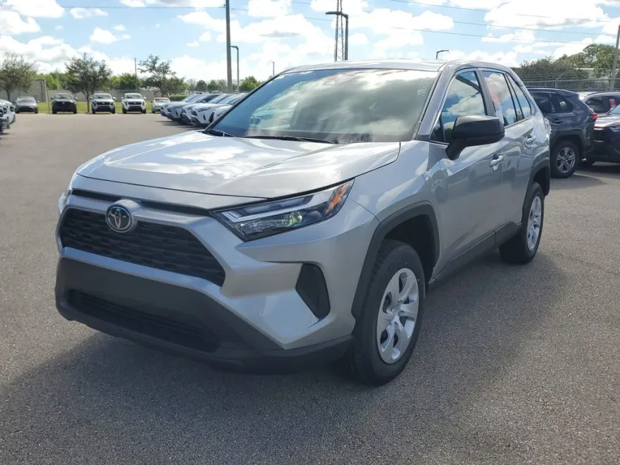 2025 Toyota RAV4 LE photo 1