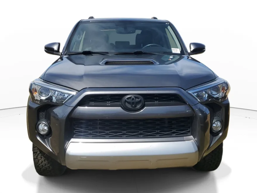 2017 Toyota 4Runner TRD Off-Road Premium photo 1