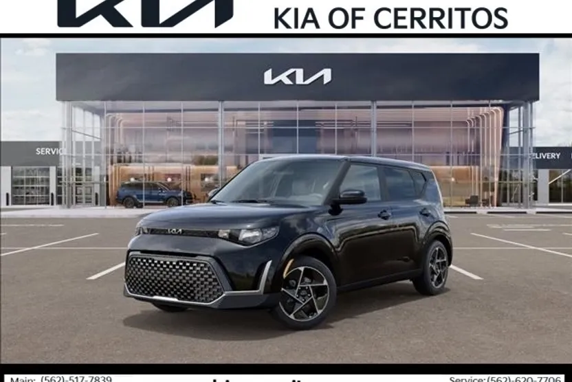 2025 Kia Soul EX photo 1