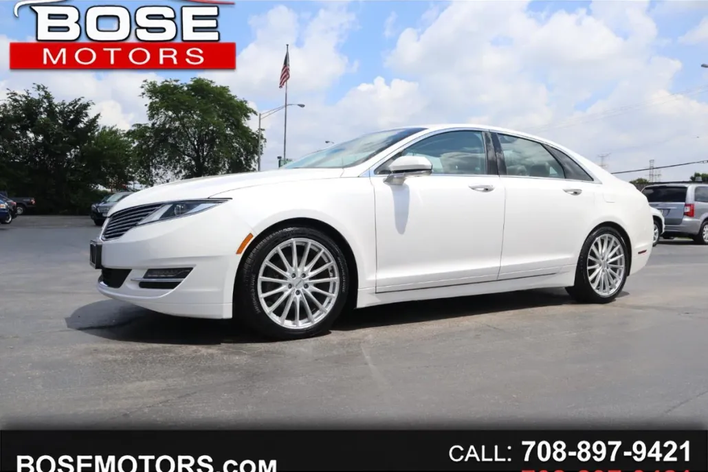 2016 Lincoln MKZ photo 1