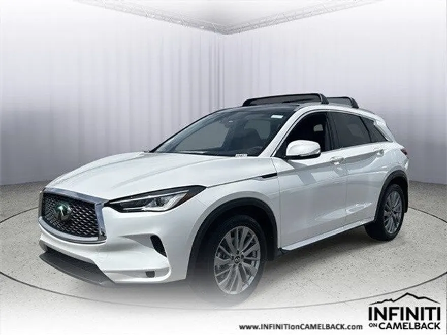2025 Infiniti QX50 Luxe AWD photo 1