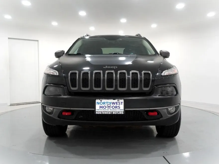 2015 Jeep Cherokee Trailhawk Sport photo 1