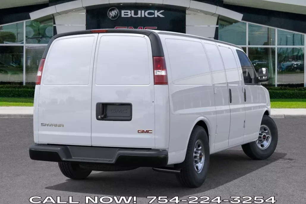 2025 Gmc Savana Cargo 2500 photo 1
