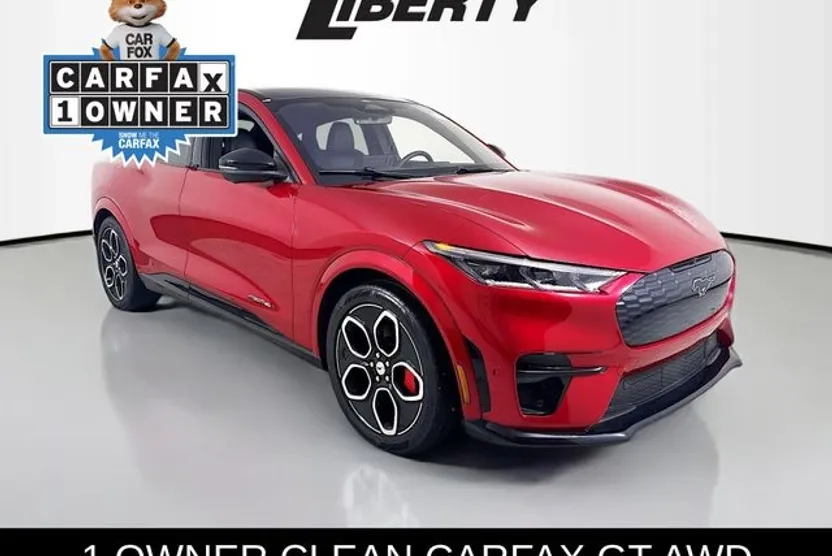2023 Ford Mustang Mach-E GT photo 1