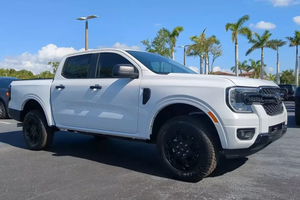 2025 Ford Ranger XLT photo 1