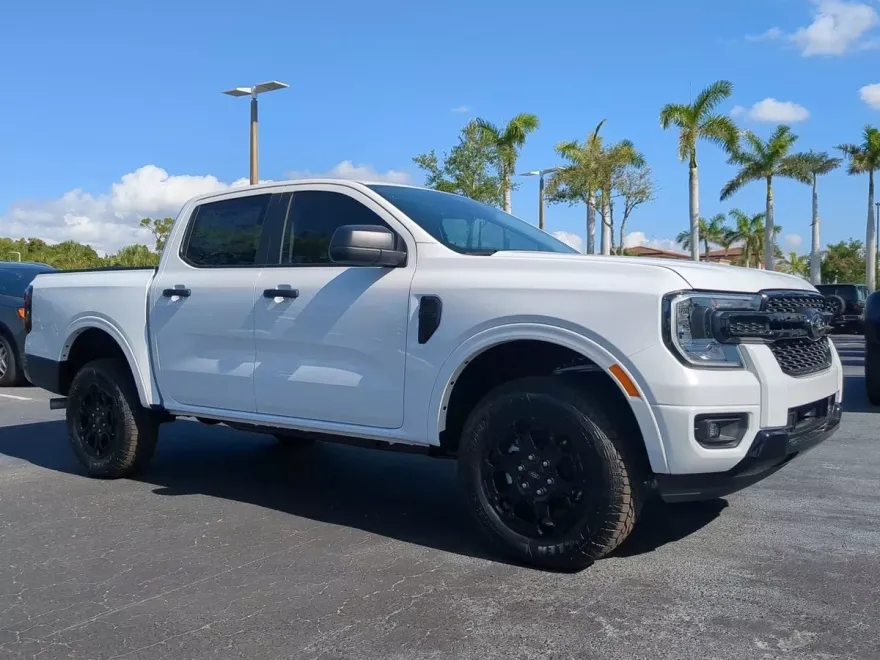 2025 Ford Ranger XLT photo 1