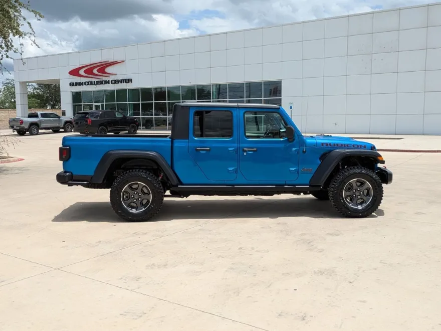 2020 Jeep Gladiator Rubicon photo 1