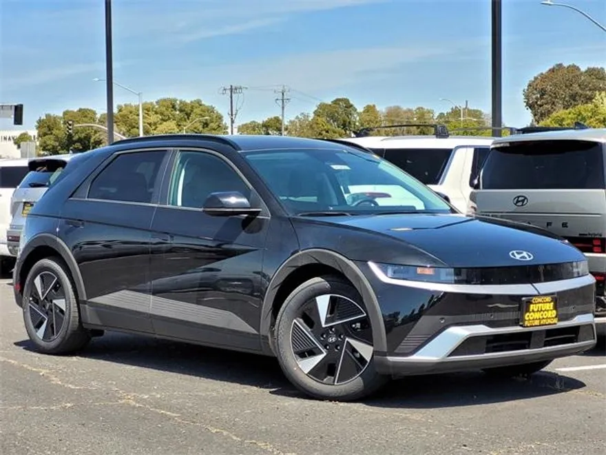 2025 Hyundai Ioniq 5 SEL photo 1