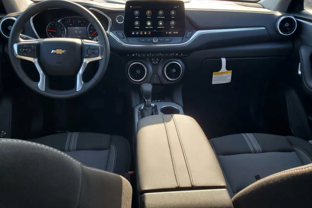 2025 Chevrolet Blazer 2LT photo 1