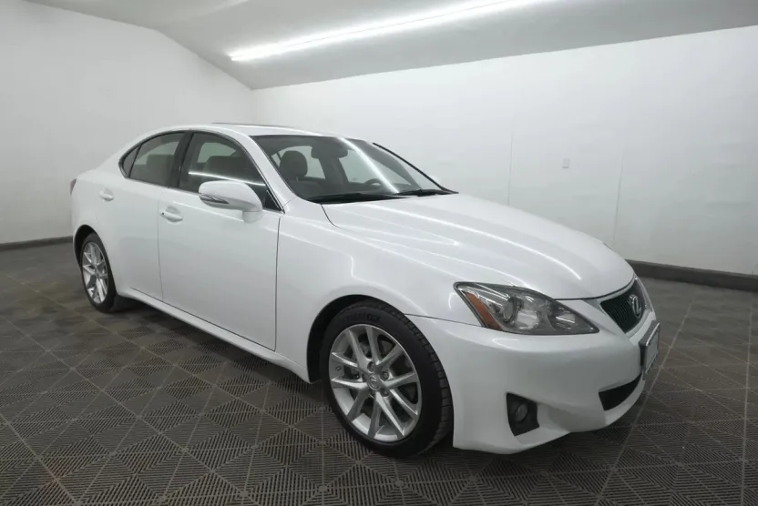 2011 Lexus IS 250 photo 1