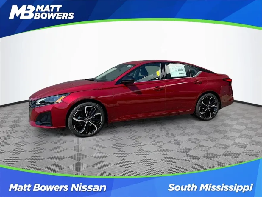 2025 Nissan Altima SR photo 1