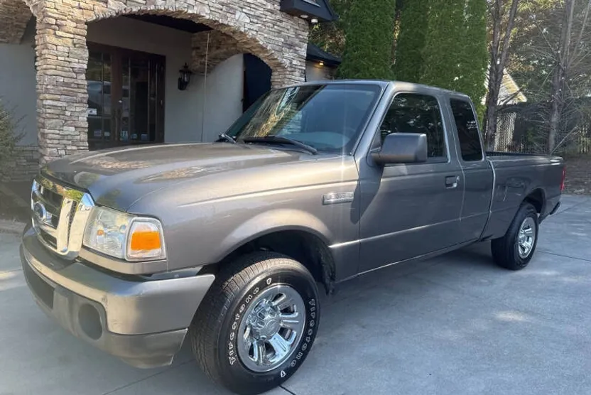 2011 Ford Ranger XLT photo 1