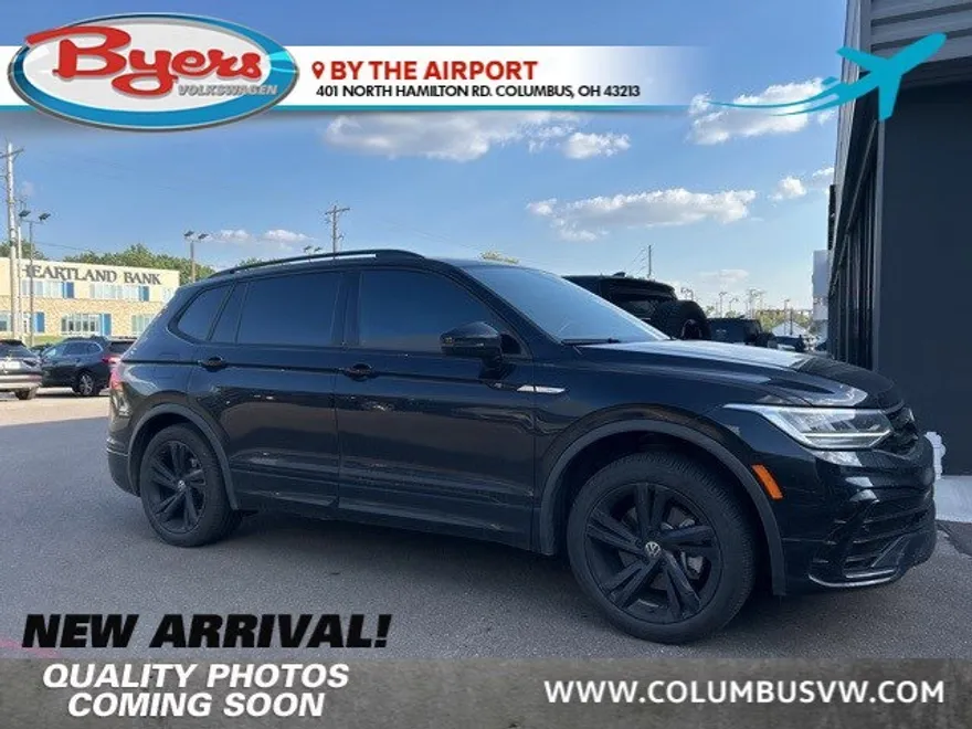 2024 Volkswagen Tiguan SE R-Line Black photo 1