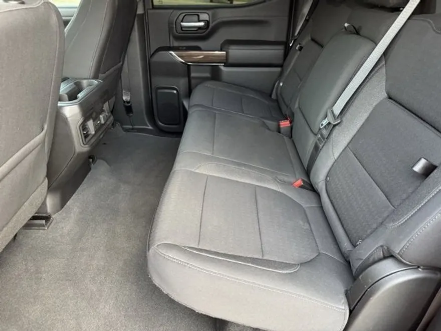 2021 Chevrolet Silverado 1500 RST photo 1