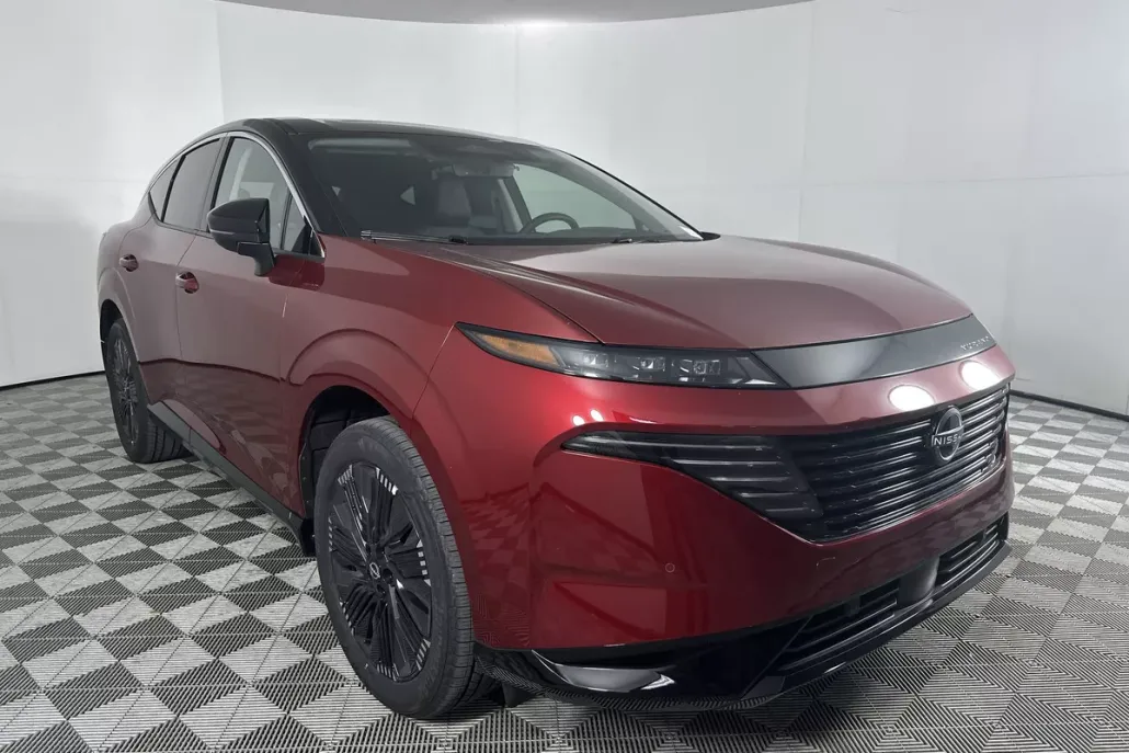 2025 Nissan Murano Platinum photo 1