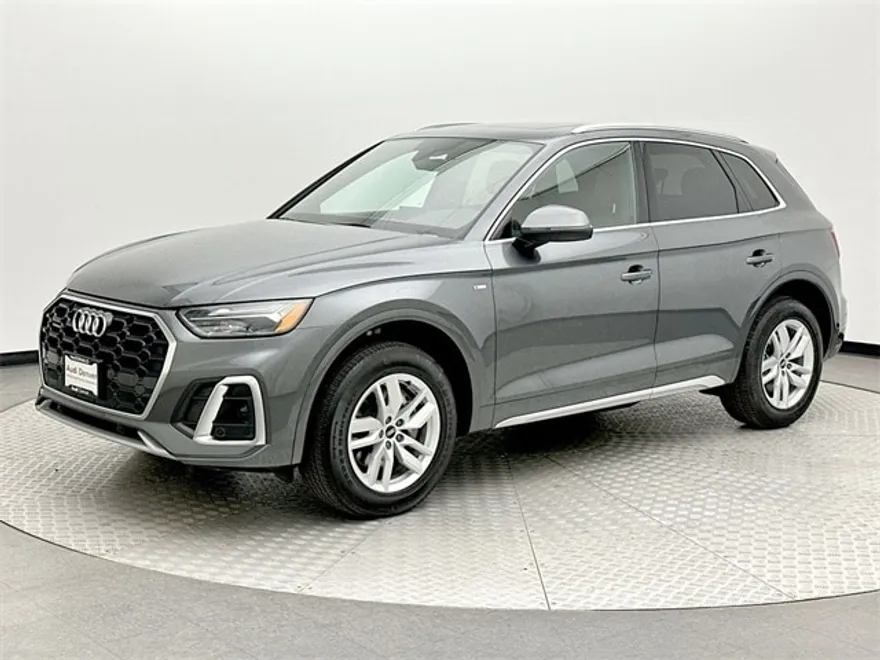 2022 Audi Q5 45 S line Premium photo 1