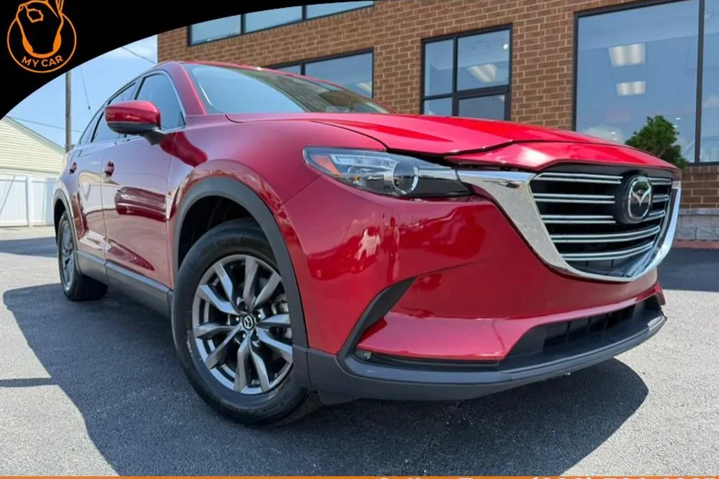 2023 Mazda CX-9 Touring photo 1