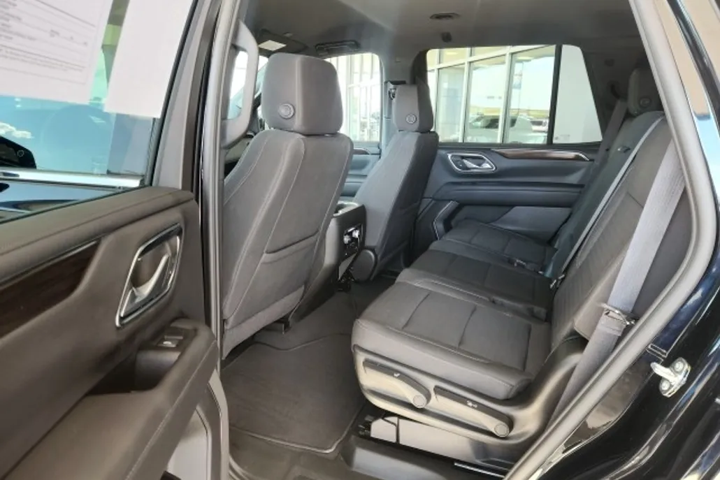 2024 Gmc Yukon SLE photo 1