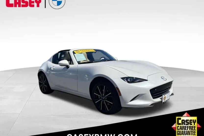 2024 Mazda MX-5 Miata Miata RF Grand Touring photo 1