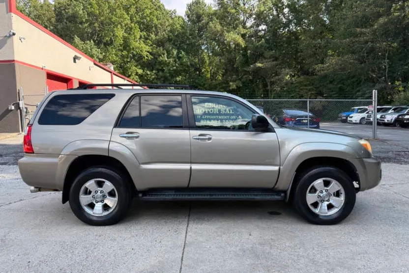 2008 Toyota 4Runner SR5 photo 1