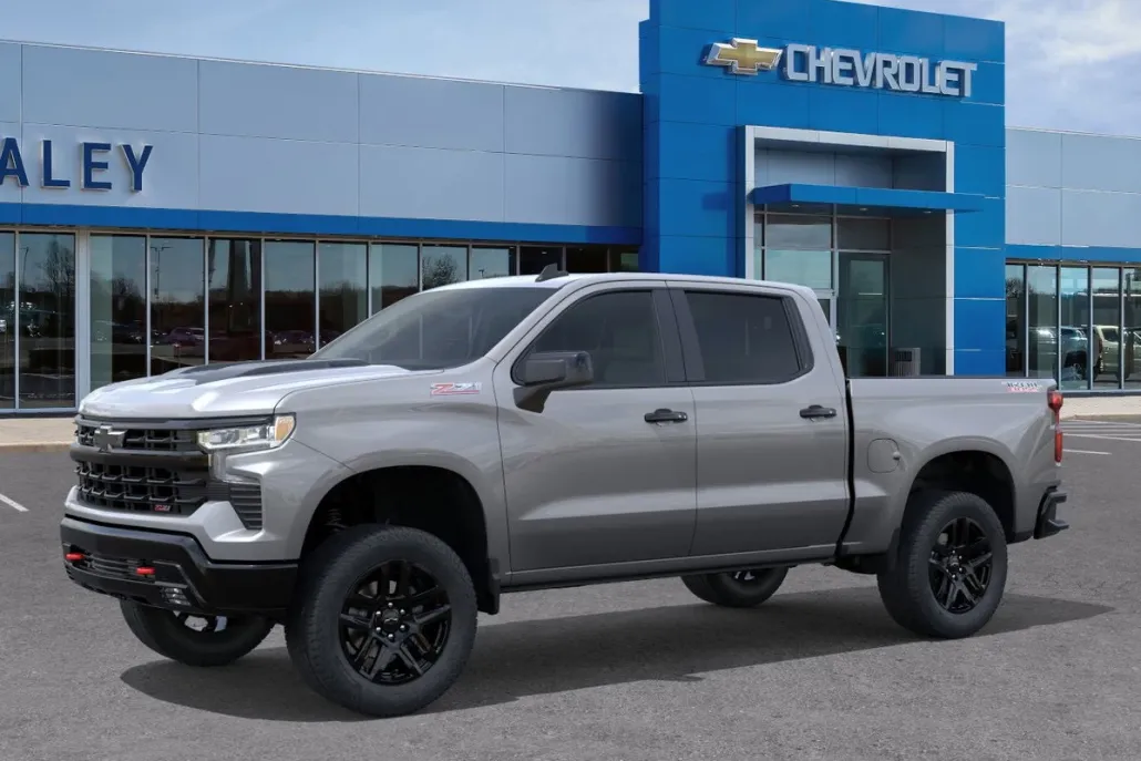2026 Chevrolet Silverado 1500 LT Trail Boss photo 1