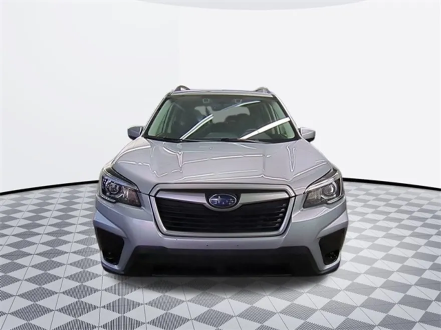 2020 Subaru Forester Premium photo 1