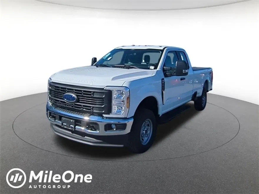 2024 Ford F-250 photo 1
