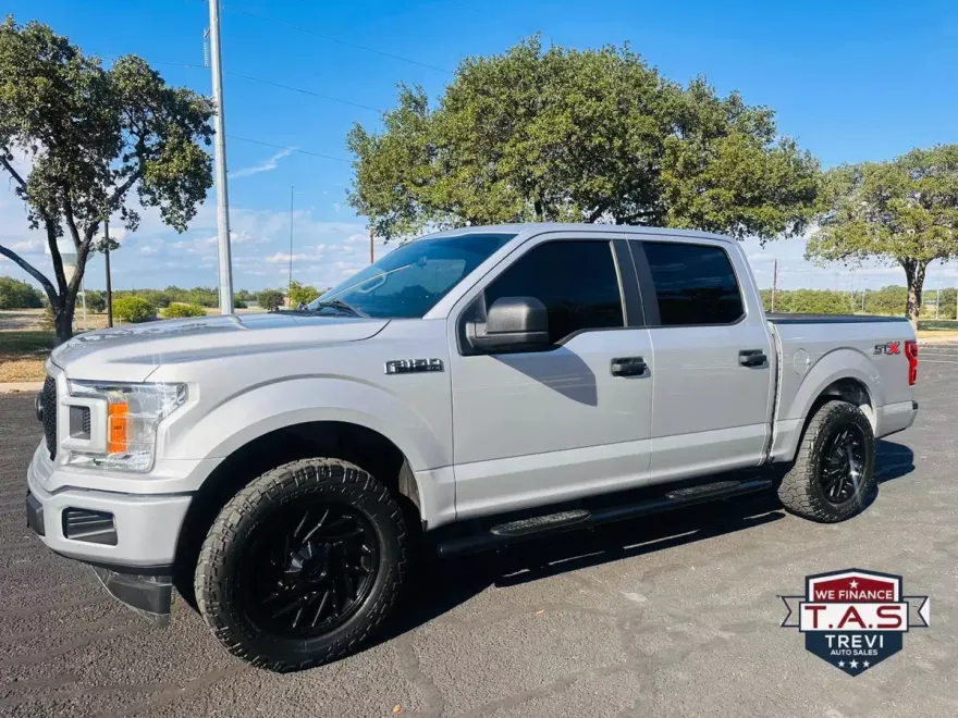 2018 Ford F-150 photo 1