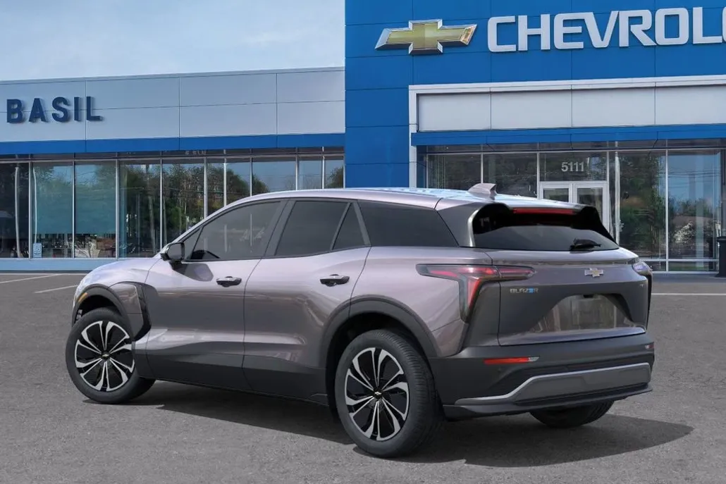 2026 Chevrolet Blazer EV photo 1