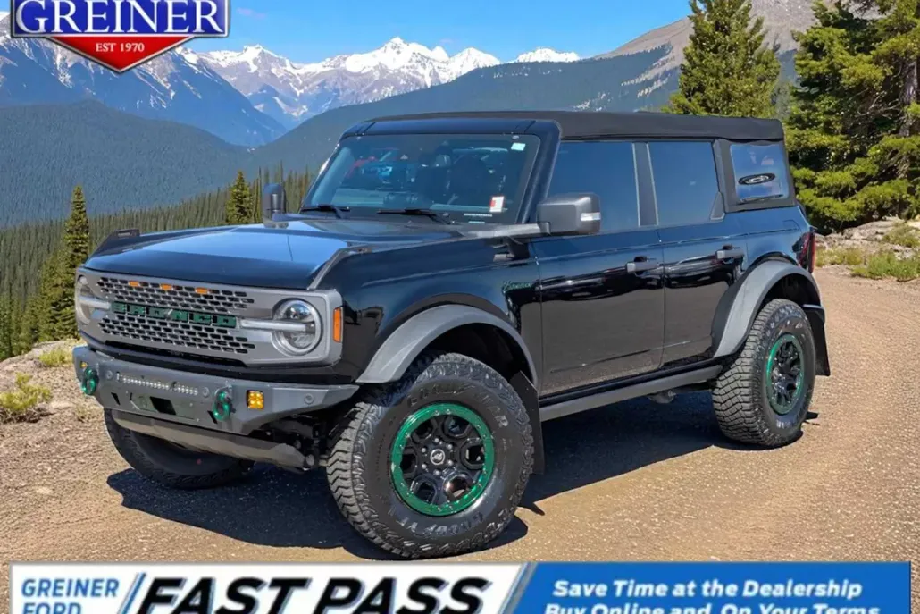 2022 Ford Bronco Badlands photo 1