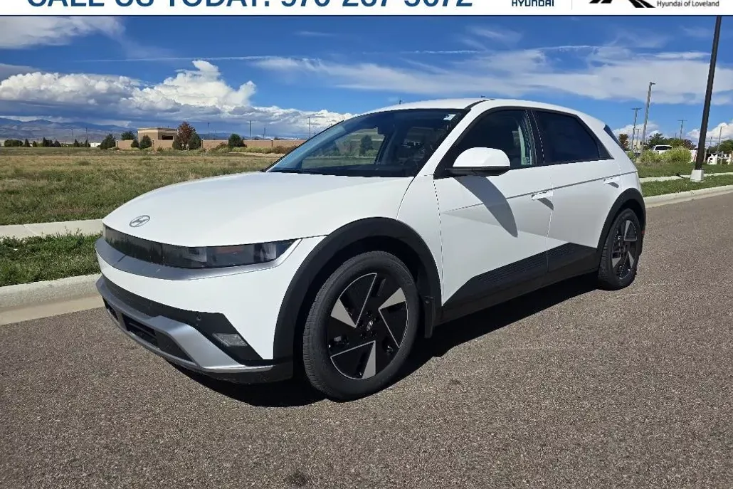 2025 Hyundai Ioniq 5 SE photo 1