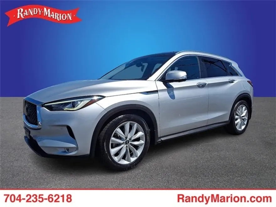 2019 Infiniti QX50 Essential photo 1