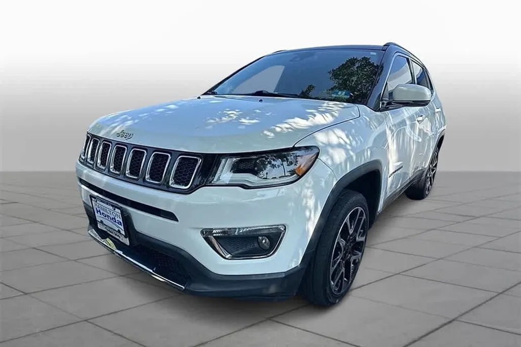 2018 Jeep Compass Limited photo 1