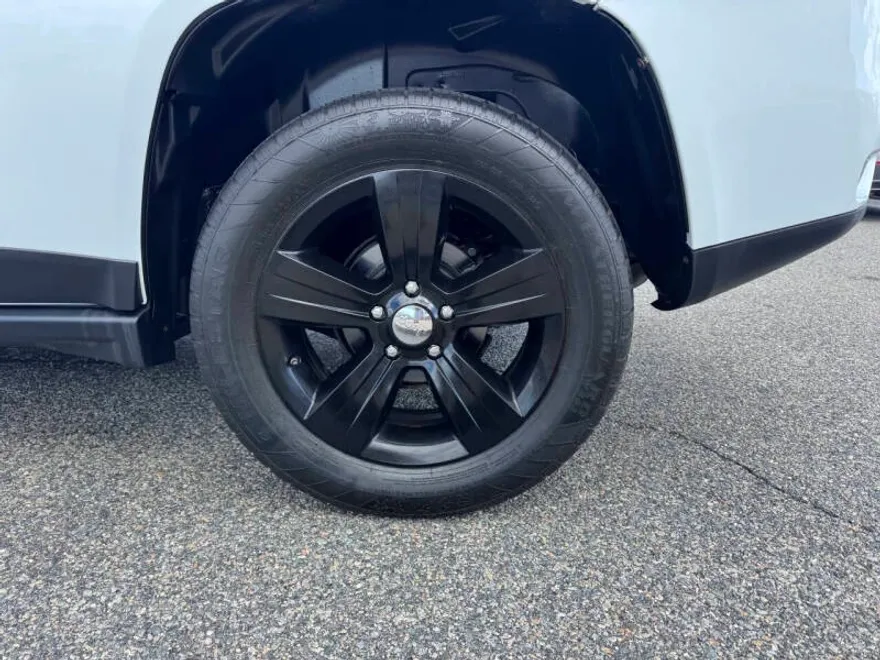 2016 Jeep Compass Latitude photo 1