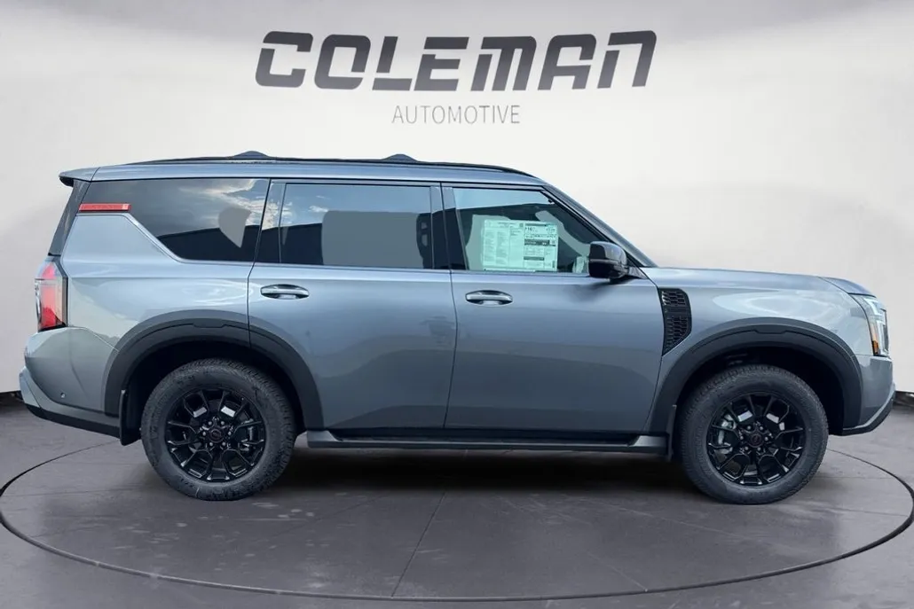 2025 Nissan Armada photo 1