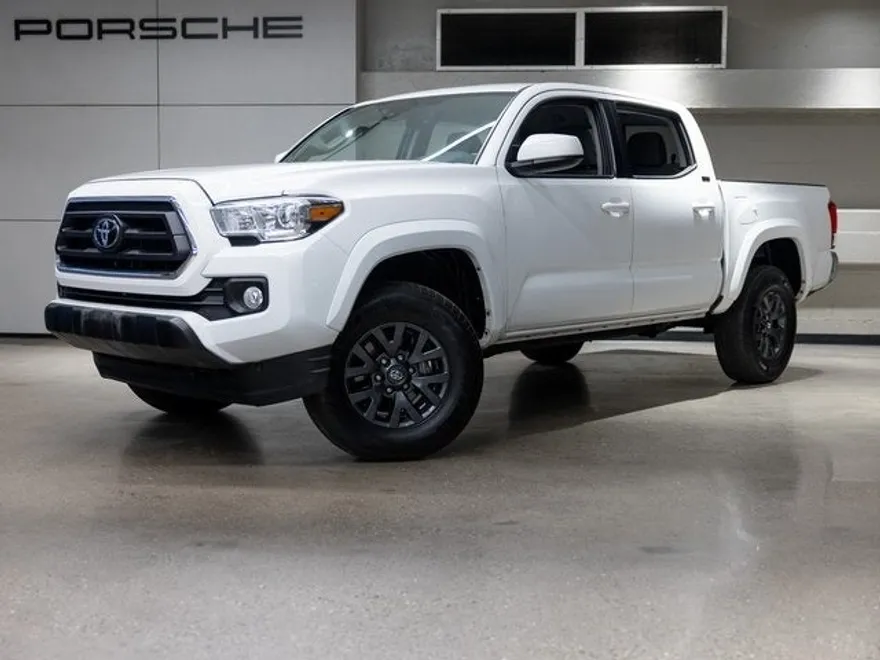 2022 Toyota Tacoma SR5 V6 photo 1