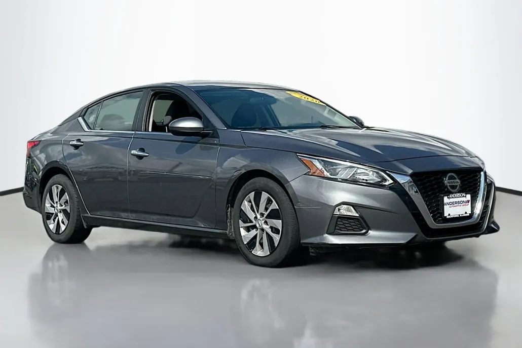 2020 Nissan Altima 2.5 S photo 1