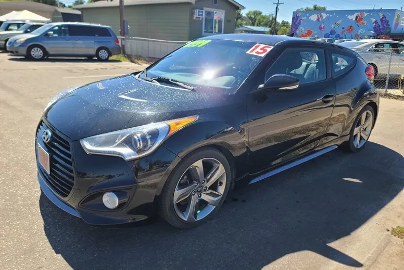 2015 Hyundai Veloster Turbo R-Spec photo 1