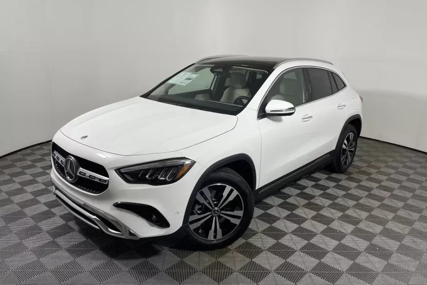 2026 Mercedes Benz GLA 250 photo 1